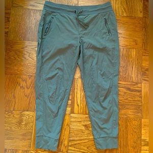 Athleta Trekkie North Joggers